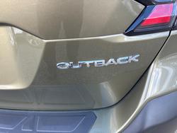 2022 Subaru Outback AWD Touring