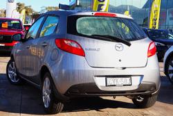 2014 Mazda 2 Neo Sport