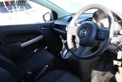 2014 Mazda 2 Neo Sport