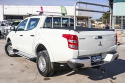 2017 Mitsubishi Triton GLX