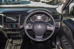 2017 Mitsubishi Triton GLX