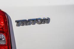 2017 Mitsubishi Triton GLX