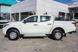 2017 Mitsubishi Triton GLX