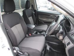 2015 Mitsubishi Triton GLX