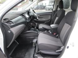 2015 Mitsubishi Triton GLX