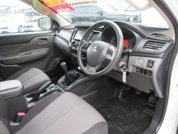 2015 Mitsubishi Triton GLX