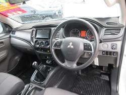2015 Mitsubishi Triton GLX