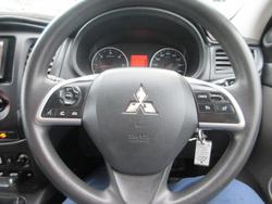 2015 Mitsubishi Triton GLX
