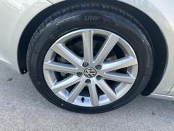 2010 Volkswagen Eos 147TSI