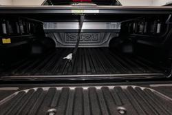 2026 Isuzu D-MAX X-TERRAIN
