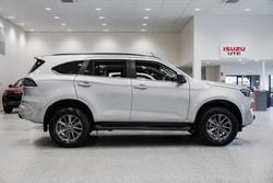 2025 Isuzu MU-X LS-U