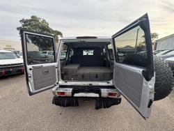 2011 Toyota Landcruiser GXL