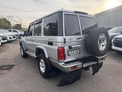 2011 Toyota Landcruiser GXL