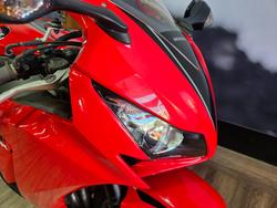 2015 Honda CBR1000RR (FIREBLADE) RED