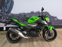 2025 Kawasaki Z500 GREEN