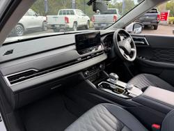 2025 Mitsubishi Outlander Exceed