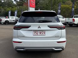 2025 Mitsubishi Outlander Exceed