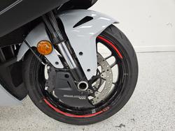 2025 CFMOTO 2025 CF Moto 675CC 675SR-R ABS Road TUNDRA GREY