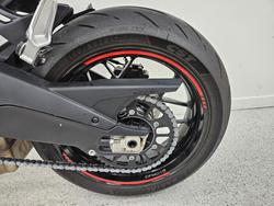 2025 CFMOTO 2025 CF Moto 675CC 675SR-R ABS Road TUNDRA GREY