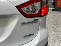 2015 Suzuki S-Cross GLX Prestige