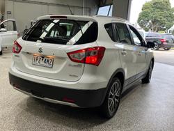 2015 Suzuki S-Cross GLX Prestige