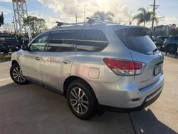 2013 Nissan Pathfinder ST R52 MY14 4X4 On Demand Brilliant Silver