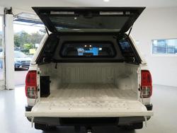 2022 Toyota Hilux SR