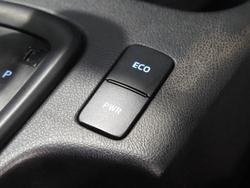 2022 Toyota Hilux SR