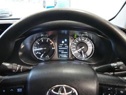 2022 Toyota Hilux SR