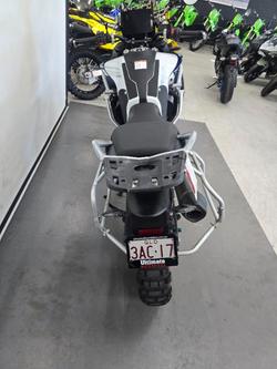 2023 CFMOTO MT TOURING NEBULA WHITE