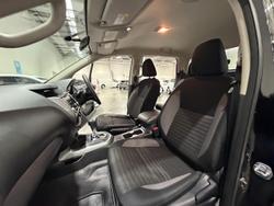 2023 Nissan Navara SL Warrior