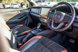2025 Mazda BT-50 SP