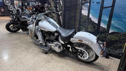 2020 Harley-Davidson Deluxe 107 (FLDE) Softail White