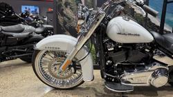 2020 Harley-Davidson Deluxe 107 (FLDE) Softail White