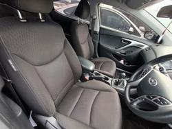 2013 Hyundai Elantra Active