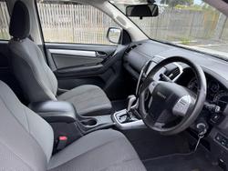 2018 Isuzu MU-X LS-U MY18 4x2 Silky White