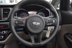 2017 Kia Carnival S
