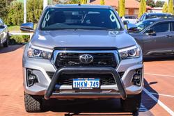 2020 Toyota Hilux SR5