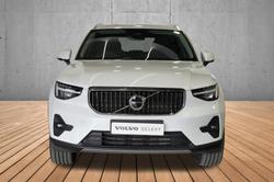 2025 Volvo XC40 Ultra B4 Bright