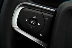 2025 Volvo XC40 Ultra B4 Bright