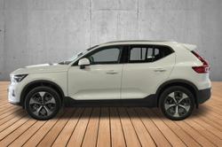 2025 Volvo XC40 Ultra B4 Bright