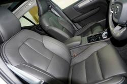 2025 Volvo XC40 Ultra B4 Bright