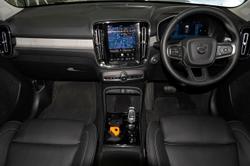 2025 Volvo XC40 Ultra B4 Bright