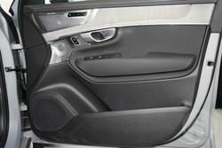 2025 Volvo XC90 Ultra B5 Bright