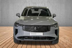 2025 Volvo XC90 Ultra B5 Bright