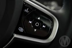 2025 Volvo XC90 Ultra B5 Bright