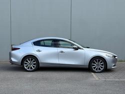 2022 Mazda 3 G20 Touring