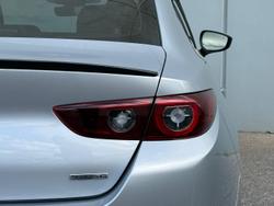2022 Mazda 3 G20 Touring
