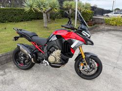 2025 Ducati Multistrada V4 Pikes Peak