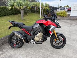 2025 Ducati Multistrada V4 Pikes Peak